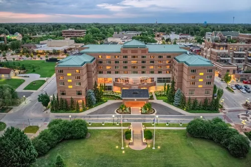 The H Hotel Hotels in Midland