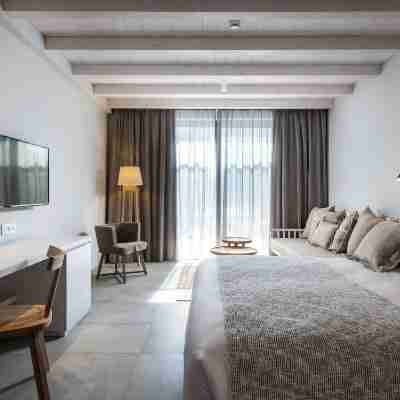 Caravia Beach Hotel Rooms