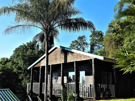 Impala Niezel Lodge & Guest House Отели в г. Хейзивью