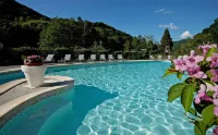 Hôtel la Rivière - ที่มีสระว่ายน้ำ