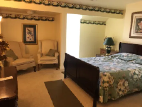 The Abbé House Inn Hotels in Heber Township