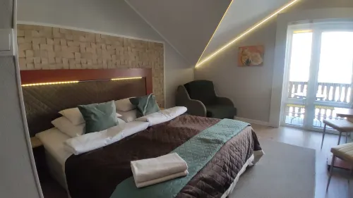 歐薩爾古斯飯店 - B&B