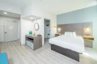 Candlewood Suites Panama City Beach Southeast - Pet friendly