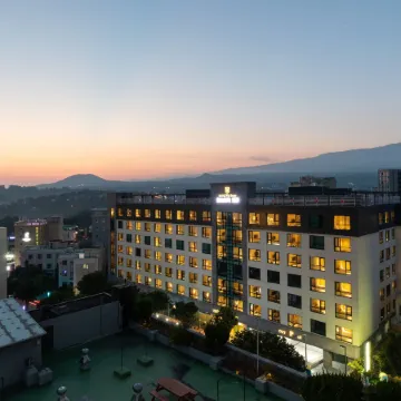 Hotel Winstory Отели рядом с достопримечательностью «Библиотека «Саммэбон»»