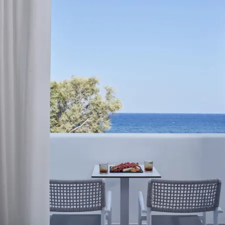 Costa Grand Resort & Spa