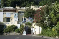 Hotel Giardino Delle Ninfe E la Fenice - Airport Shuttle