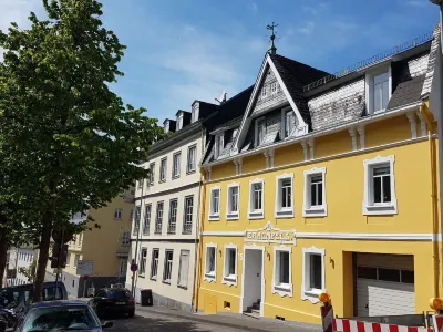 FerienNest Haus Braunfels Hotels in Rettert