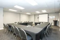 Sandman Hotel & Suites Kelowna Các khách sạn ở Kelowna