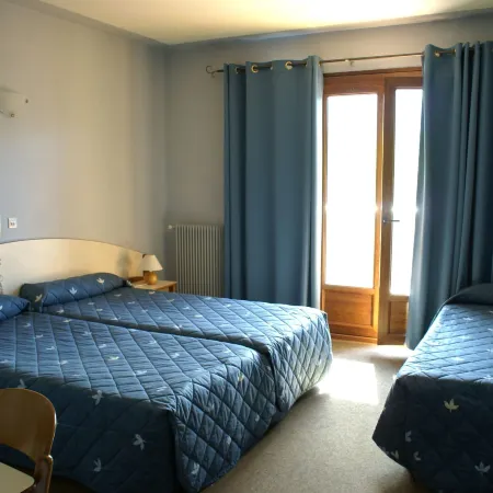 Hotel Cyrnea