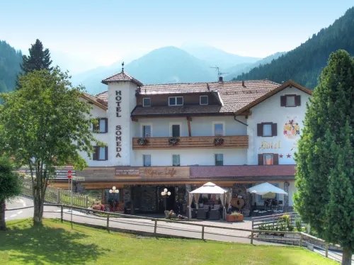 Alpenlife Hotel Someda Hôtels à : Moena