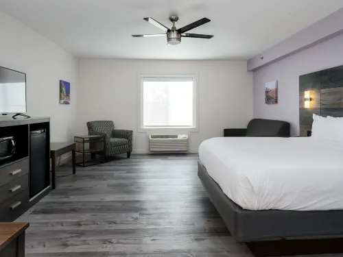 HOM Hotel Gainesville, SureStay Collection by Best Western