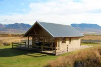 Hestasport Cottages - Pemandian Air Panas