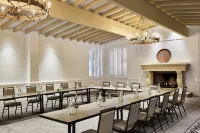 ออมนิ ทูซอน เนชั่นแนล รีสอร์ท แอนด์ สปา