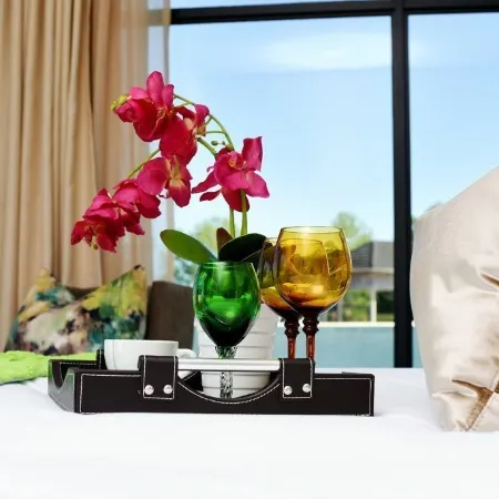 Aloe Lifestyle Hotel Отели в г. Эшове