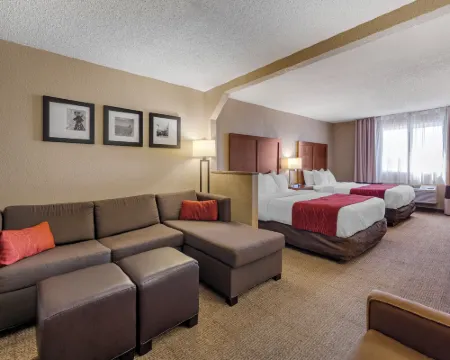 Comfort Inn & Suites Hays I-70 Hotels in Hays
