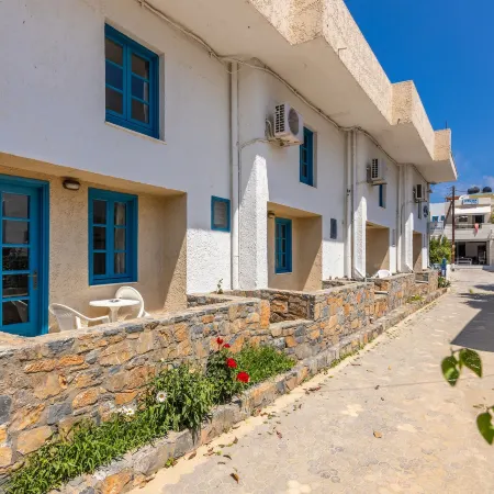 Joanna Apartments