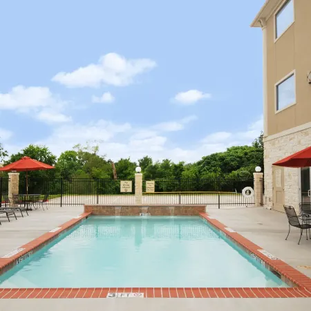 Ramada by Wyndham College Station