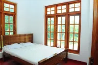 Onil Rock Resort Hotels near St.Thomas' College