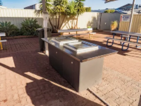 The Sundowner Cabin & Tourist Park Hotels in Whyalla