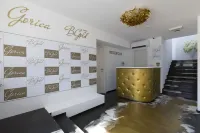 B Gold Luxury Rooms B&B