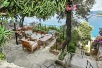 BEYAZ YUNUS HOTEL Hotels near Sehit Fethi Bey Parkı