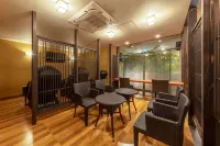 Takaoka Manten Hotel Ekimae - parking