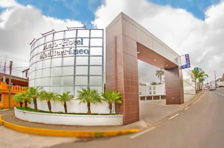 Auto Hotel Mediterráneo Отели в г. Las Vigas de Ramirez