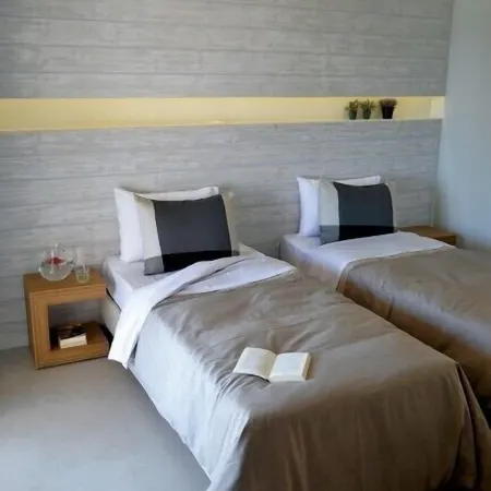 Xanthippi Hotel