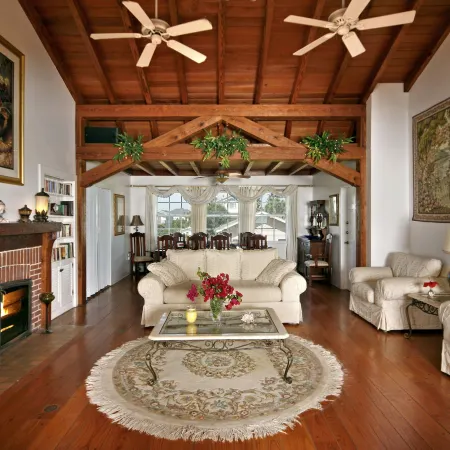 Beachfront Bed & Breakfast
