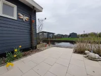 Chalet in Giethoorn With Lake Views