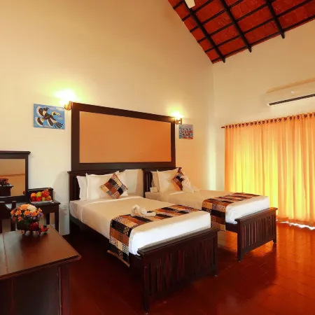 Nihara Resort and Spa Cochin Отели рядом с достопримечательностью «Остров Болгатти»