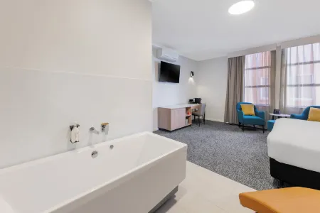 The Chancellor on Currie