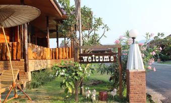 Phupha Inn Resort