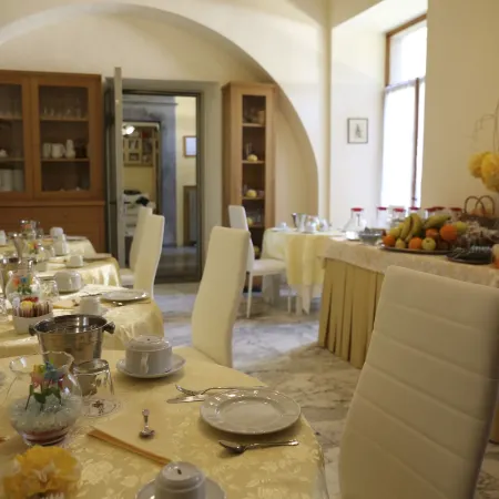 Hotel Posta - Palazzo Guidoni