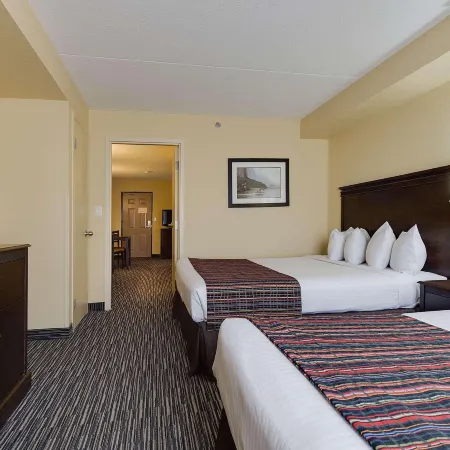 Country Inn & Suites by Radisson, Niagara Falls, on