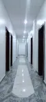 Solomon's Porch Hotel and Suites - parking