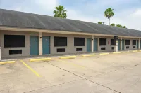 Americas Best Value Inn Harlingen - Motels