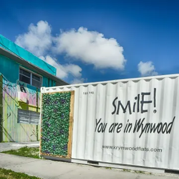 Krymwood Flats Wynwood Отели рядом с достопримечательностью «Музей оружия и тир Lock & Load»
