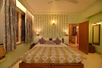 Om Niwas Suite Hotel
