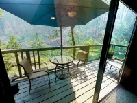 River Vista Homes: Perfect for Fishing, Swimming, and Relaxing by the Water