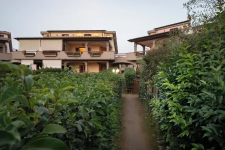 Follonica Apartments - Pool & Relax