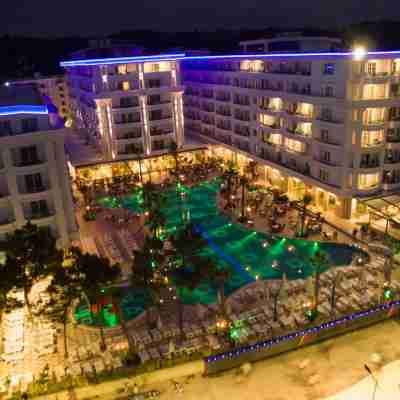 Grand Blue Fafa Resort & Spa Hotel Exterior