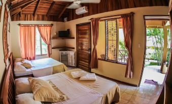 Hotel Ritmo Tropical - Pool and Breakfast