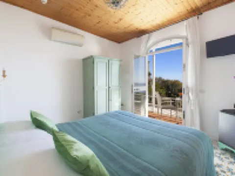 ลามัลโยซา ดาริเอนโซ โรงแรมในโพสิตาโน่