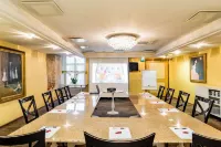 Meriton Old Town Garden Hotel Hotels in Таллінн