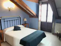 Posada la Cabaña de Salmon Hotels in Vispieres