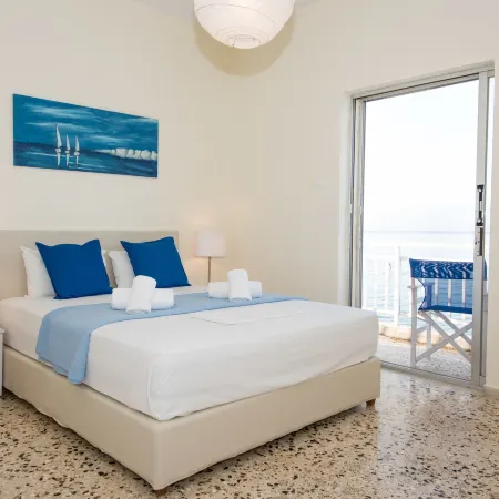 Spacious Apartment on the Beachfront