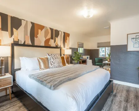B Side Motel Hotels in Bandon