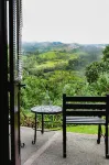 Villa Blanca Cloud Forest Hotel & Retreat - Mountain view