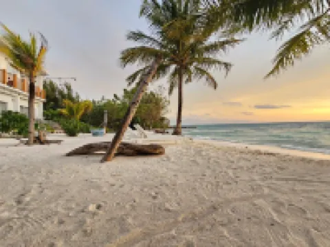 The Sunset Villa